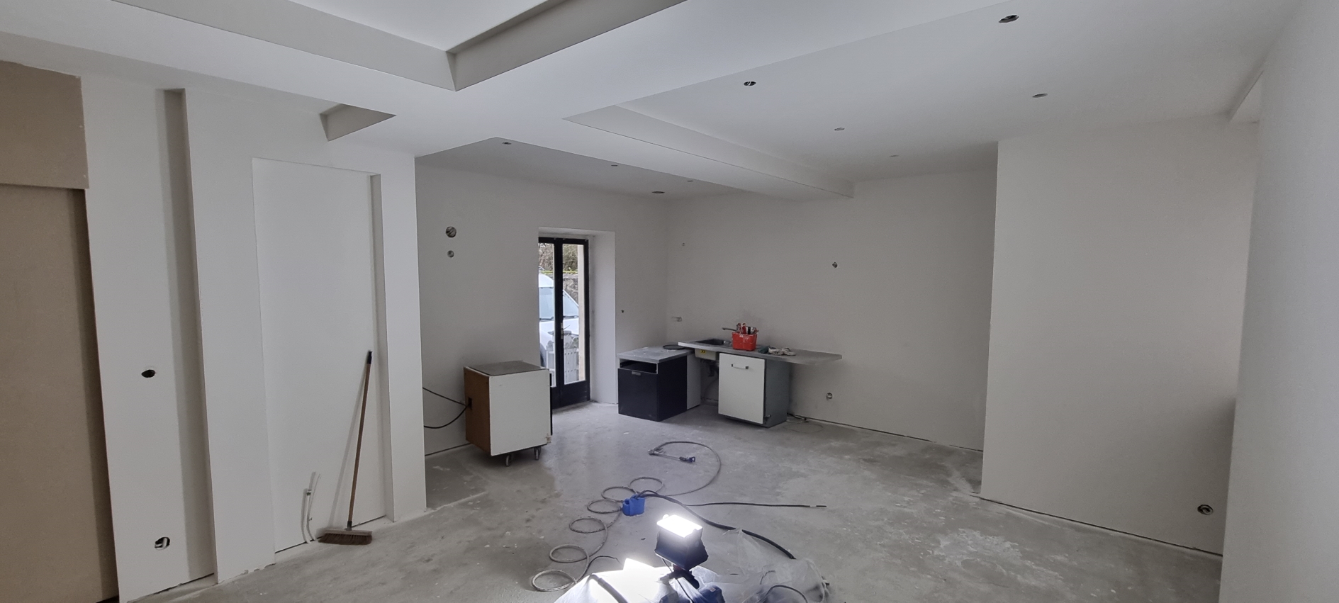 Peinture intérieure appartement murs plafonds Paris